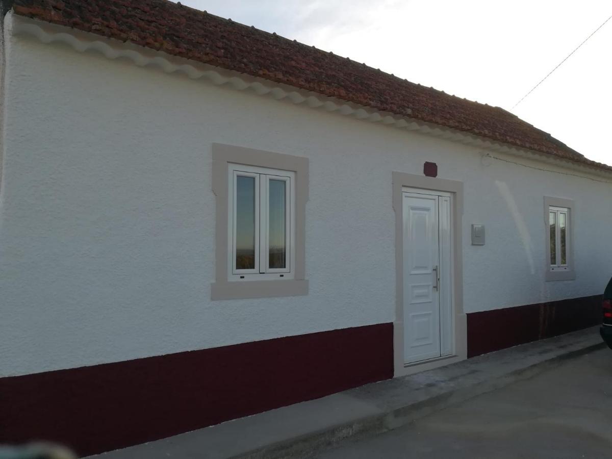 Snow Guest House 산타렘 외부 사진